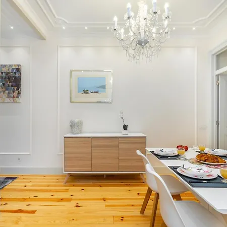 Whome Luxury Stay In Prime Location W/ Ac, Lift & Private Patio Lisbon Exterior photo