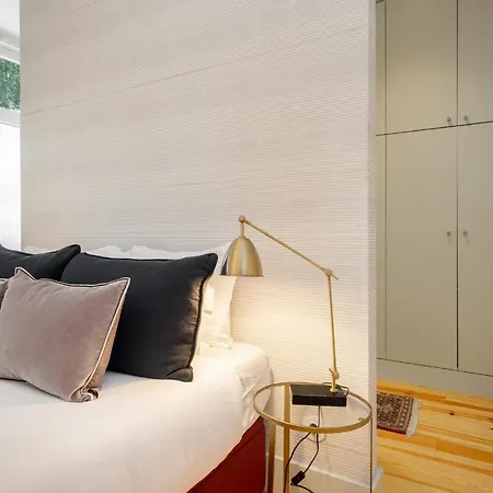 Whome Luxury Stay In Prime Location W/ Ac, Lift & Private Patio Lisbon Exterior photo
